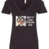 black funny sarcastic v-neck t-shirt featuring an old woman with red lips, big black glasses and a charming face saying nicest mean person ever
