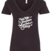 black v-neck t-shirt saying no me jodan mucho hoy